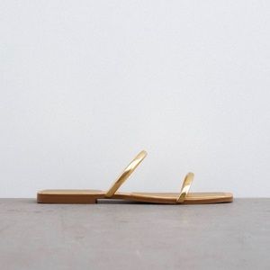 ZARA FLAT METALLIC SANDALS
